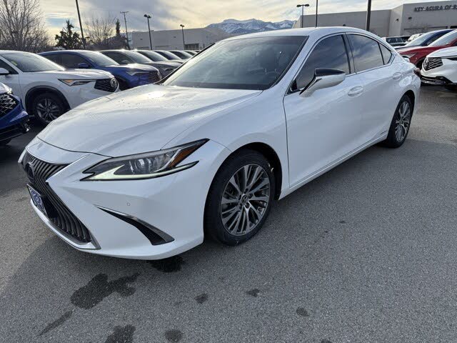 2020 Lexus ES Hybrid 300h Ultra Luxury FWD