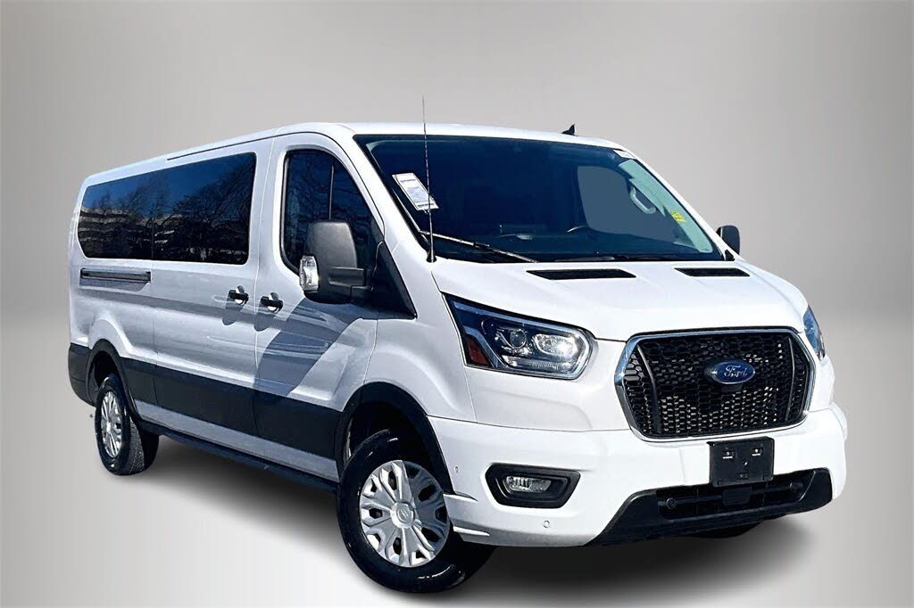 2023 Ford Transit Passenger 350 XLT Low Roof LB RWD