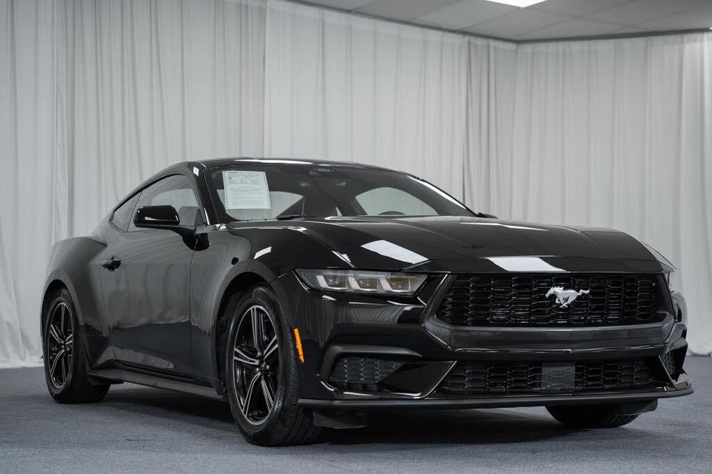 2024 Ford Mustang EcoBoost Premium Fastback RWD