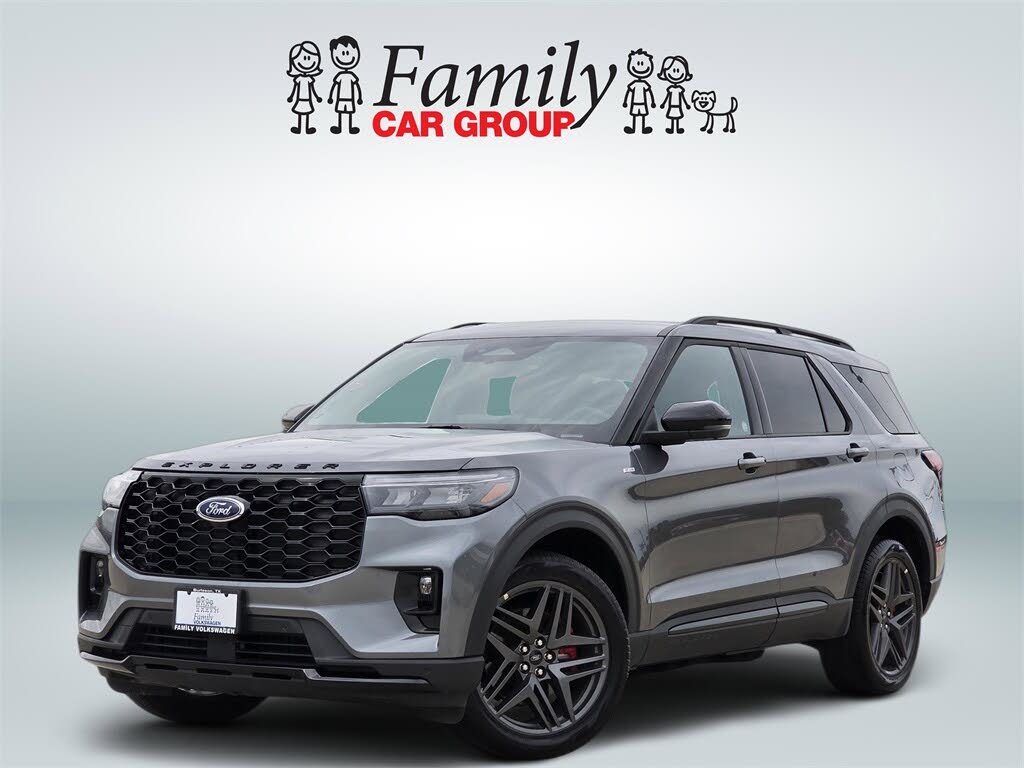 2025 Ford Explorer ST-Line AWD