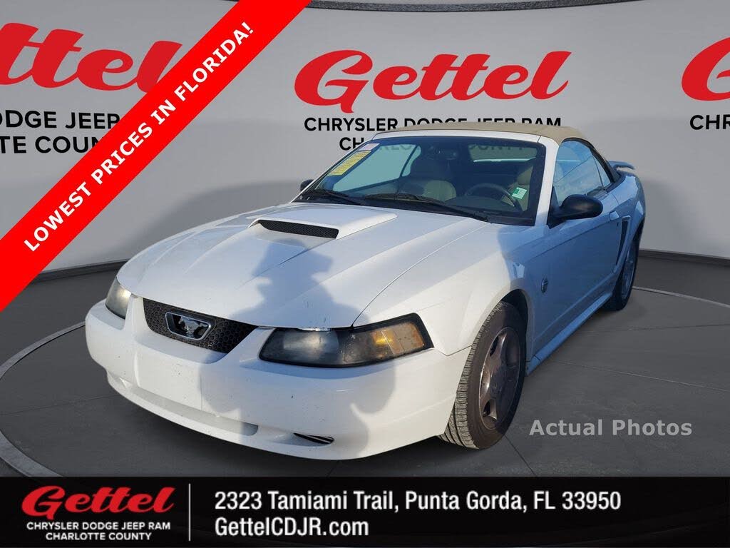 2004 Ford Mustang Deluxe Convertible RWD