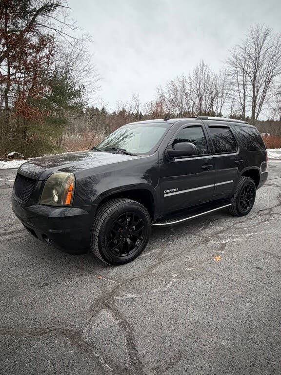 2011 GMC Yukon Denali AWD