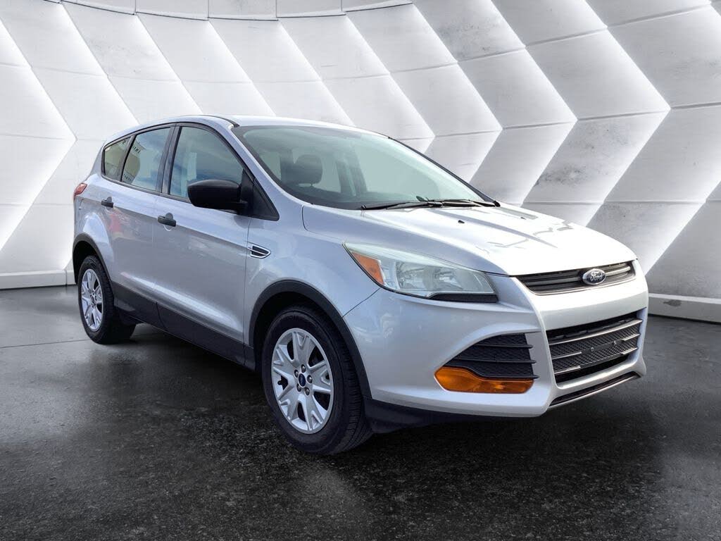 2015 Ford Escape S FWD