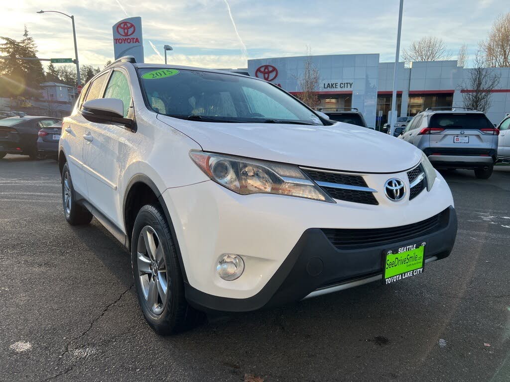 2015 Toyota RAV4 XLE AWD