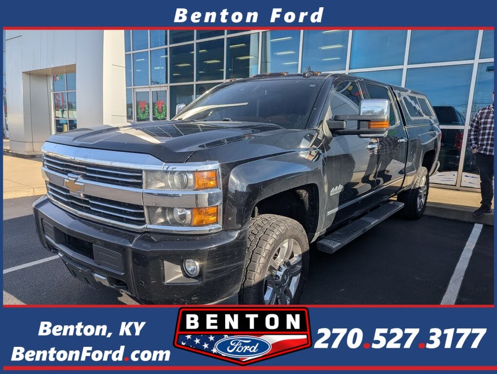 2016 Chevrolet Silverado 2500HD High Country Crew Cab 4WD