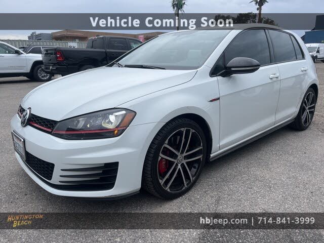 2017 Volkswagen Golf GTI 2.0T Sport 4-Door FWD
