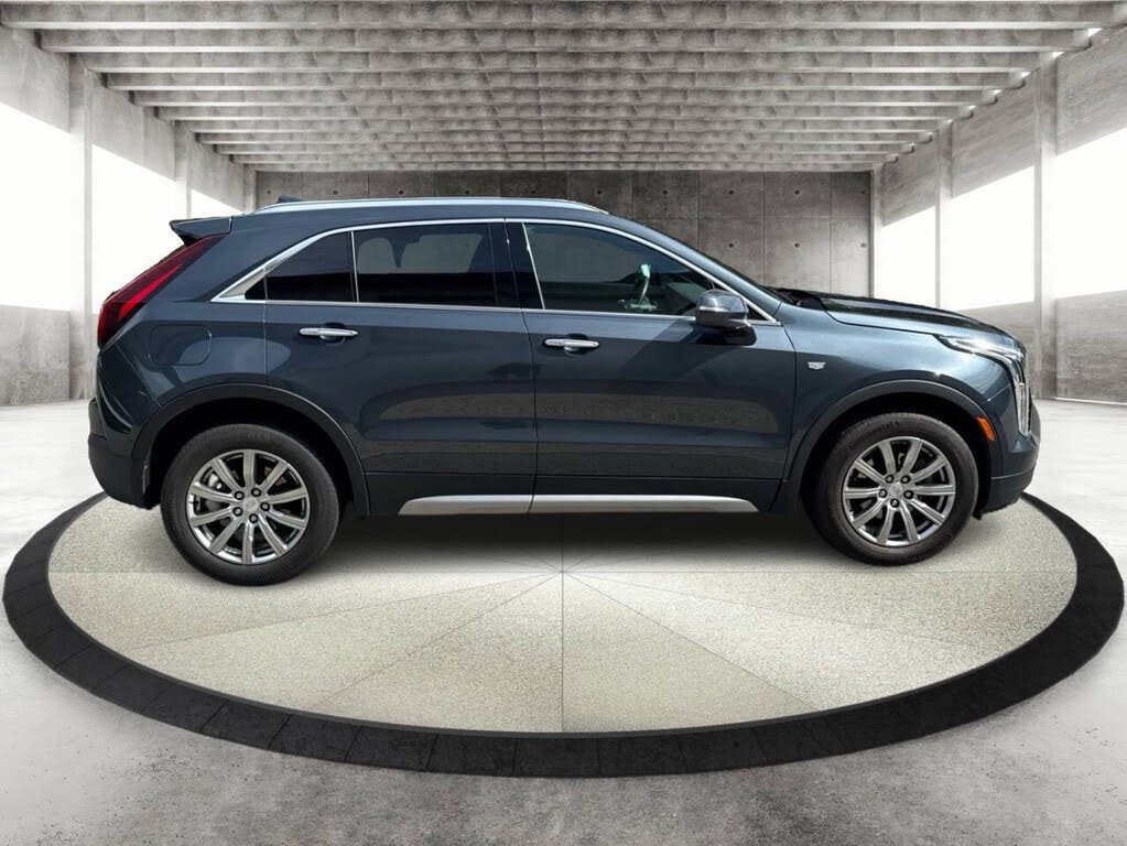 2021 Cadillac XT4 Premium Luxury AWD