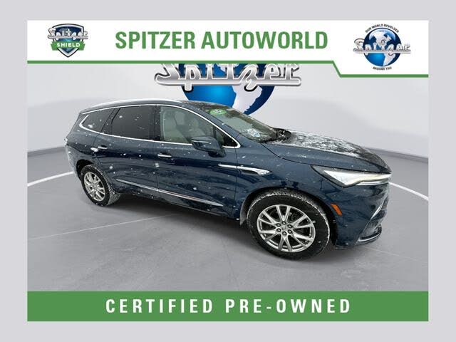 2023 Buick Enclave Essence AWD