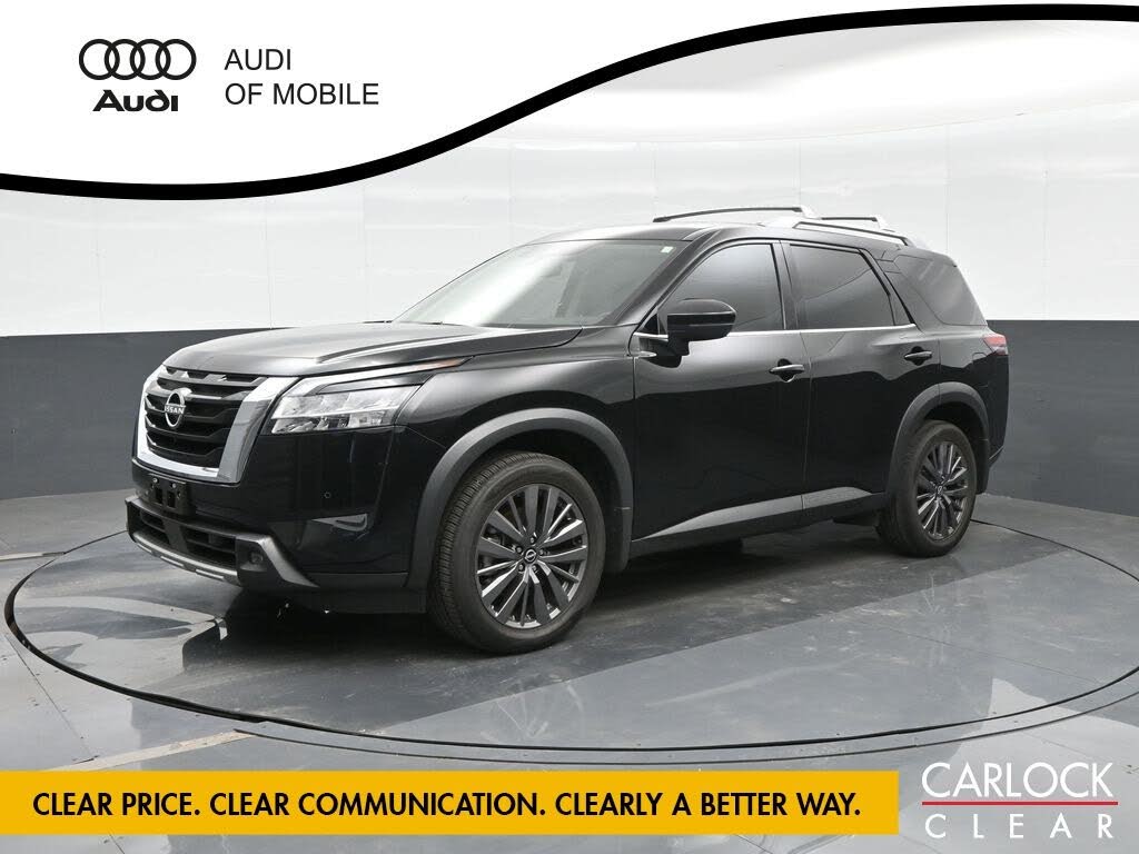 2024 Nissan Pathfinder SL FWD