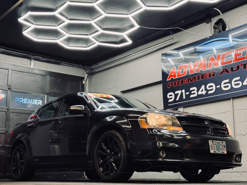 2014 Dodge Avenger SXT FWD