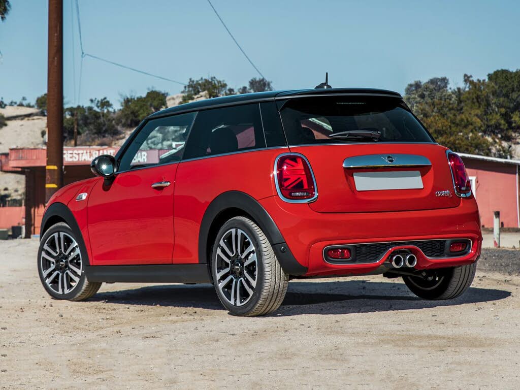 2019 MINI Cooper Oxford Edition 2-Door Hatchback FWD