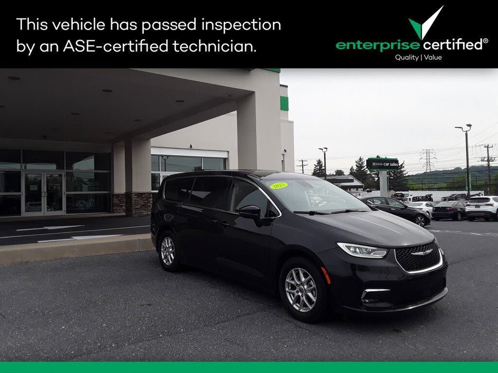 2023 Chrysler Pacifica Touring L FWD