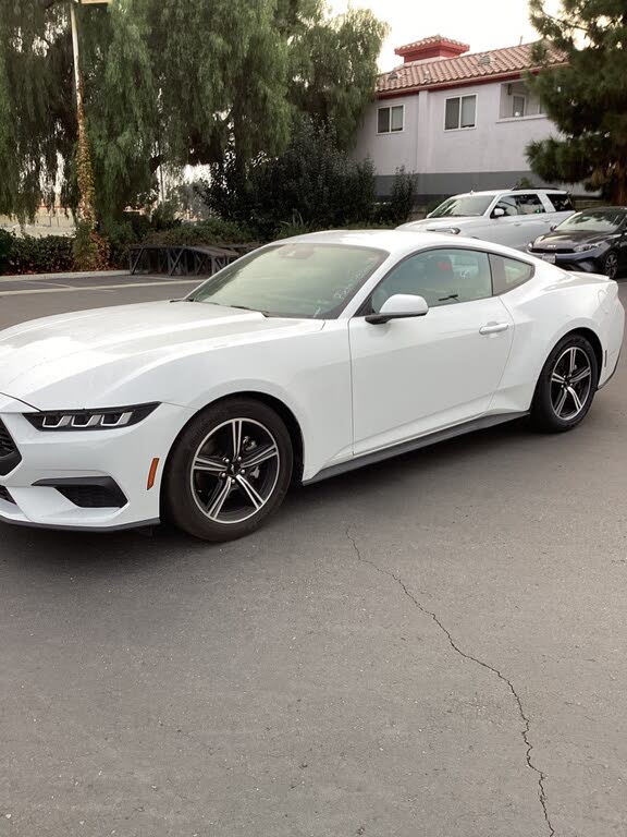 2024 Ford Mustang EcoBoost Premium Fastback RWD