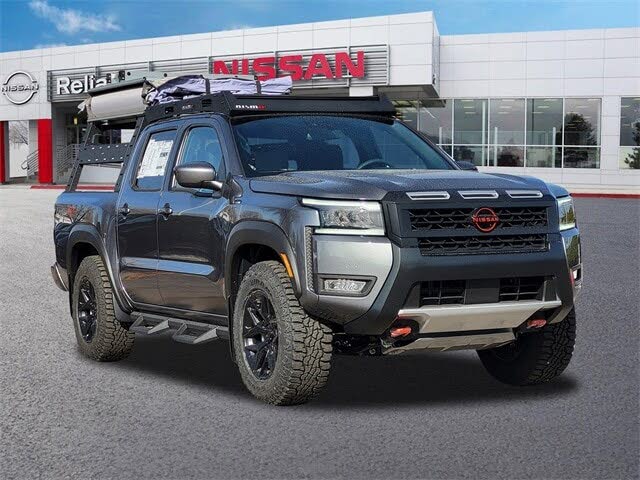 2026 Nissan Frontier PRO-4X Crew Cab 4WD