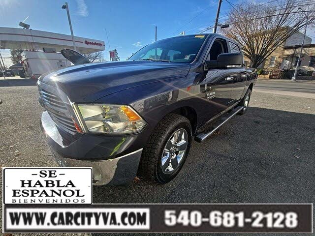 2017 RAM 1500 Big Horn Crew Cab 4WD