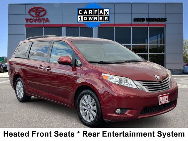 2017 Toyota Sienna XLE Premium 7-Passenger AWD