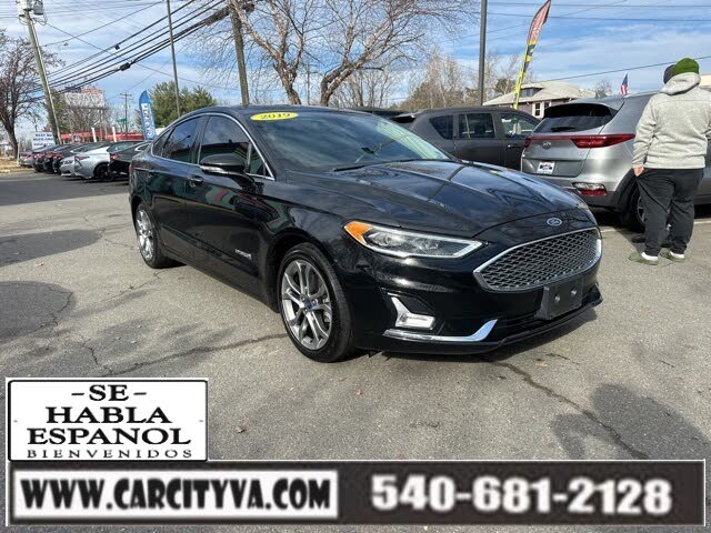 2019 Ford Fusion Hybrid Titanium FWD