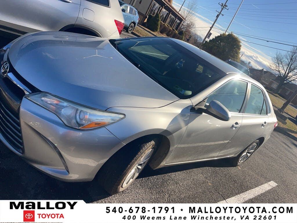 2016 Toyota Camry LE