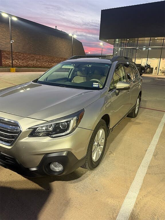 2019 Subaru Outback 2.5i Premium AWD