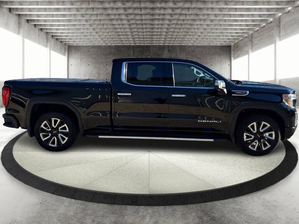 2020 GMC Sierra 1500 Denali Crew Cab 4WD