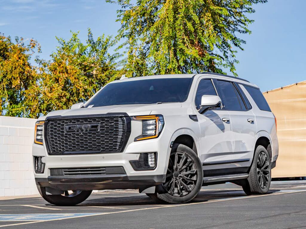2023 GMC Yukon Denali 4WD
