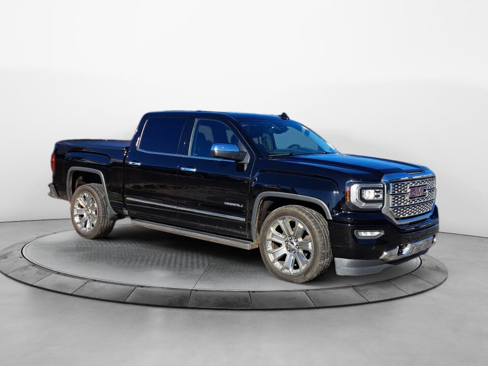 2017 GMC Sierra 1500 Denali Crew Cab 4WD