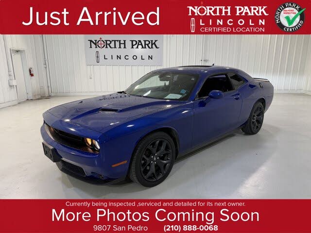 2020 Dodge Challenger SXT RWD