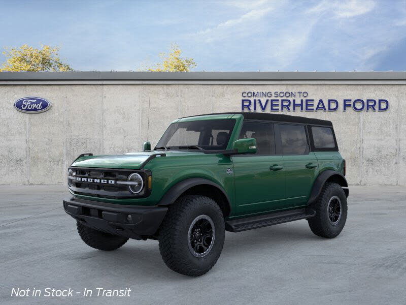 2025 Ford Bronco Outer Banks 4-Door 4WD