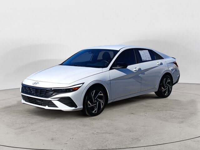 2025 Hyundai Elantra SEL Sport FWD