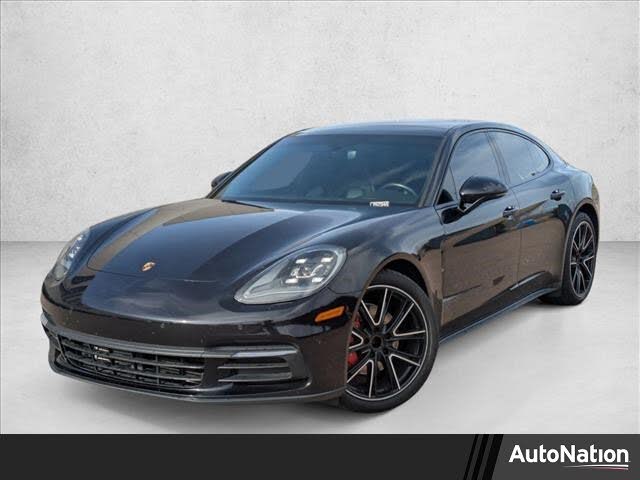 2018 Porsche Panamera 4 AWD