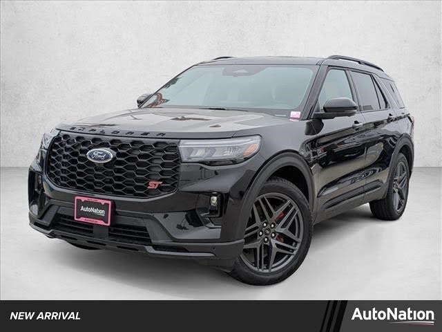 2025 Ford Explorer ST RWD