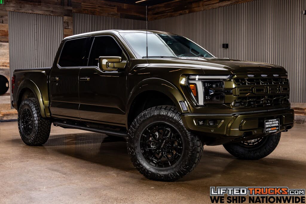 2025 Ford F-150 Raptor SuperCrew 4WD