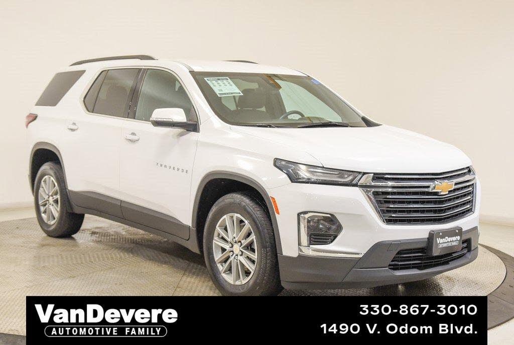 2023 Chevrolet Traverse LT Leather AWD