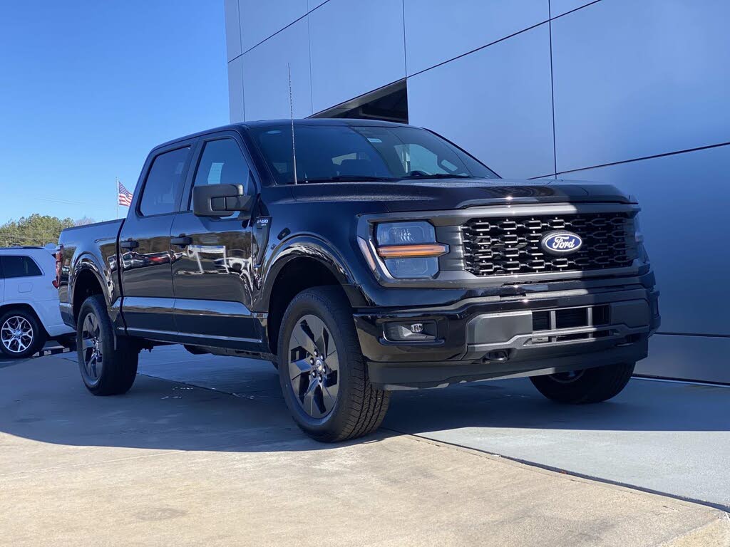 2025 Ford F-150 STX 4dr SuperCrew 4WD