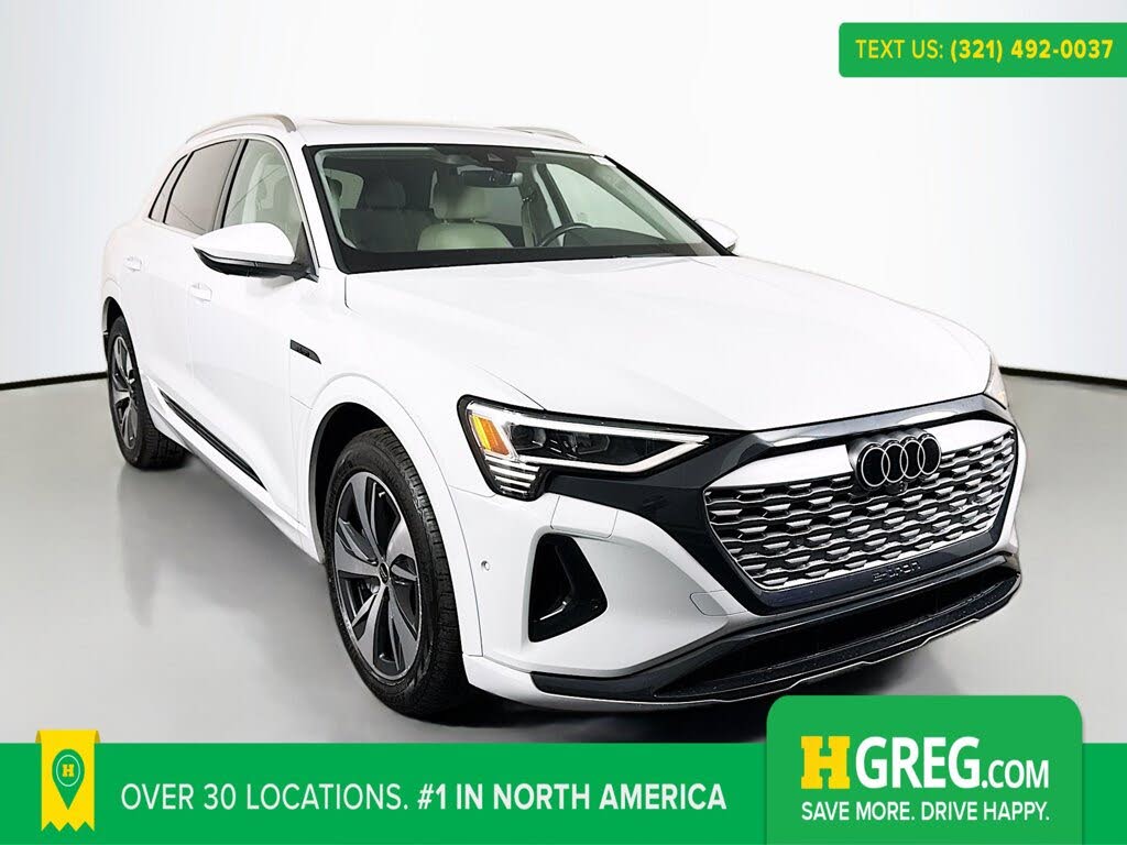 2024 Audi Q8 e-tron quattro Premium Plus AWD