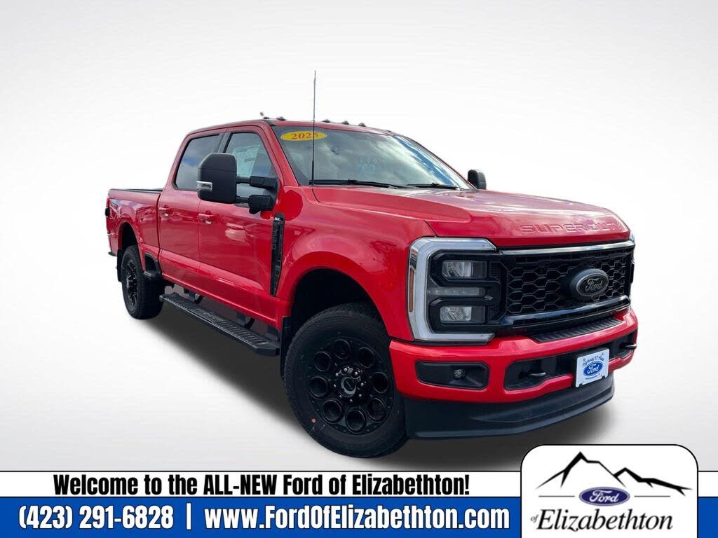 2025 Ford F-350 Super Duty XLT Crew Cab 4WD