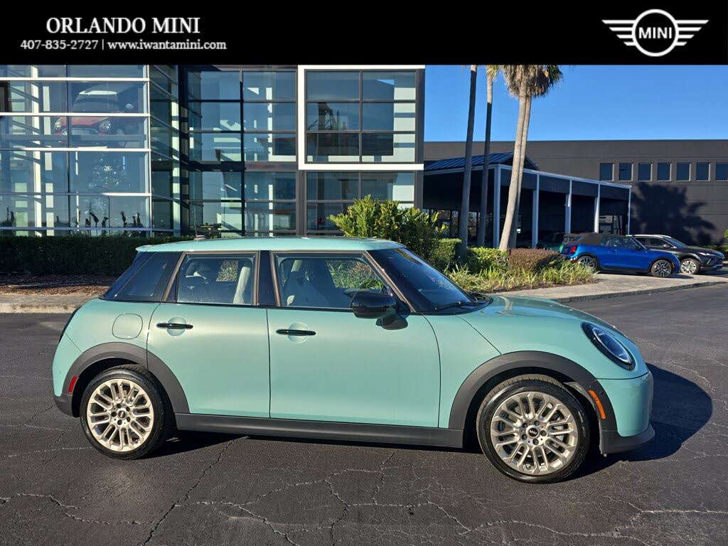 2025 MINI Cooper S 4-Door Hatchback FWD