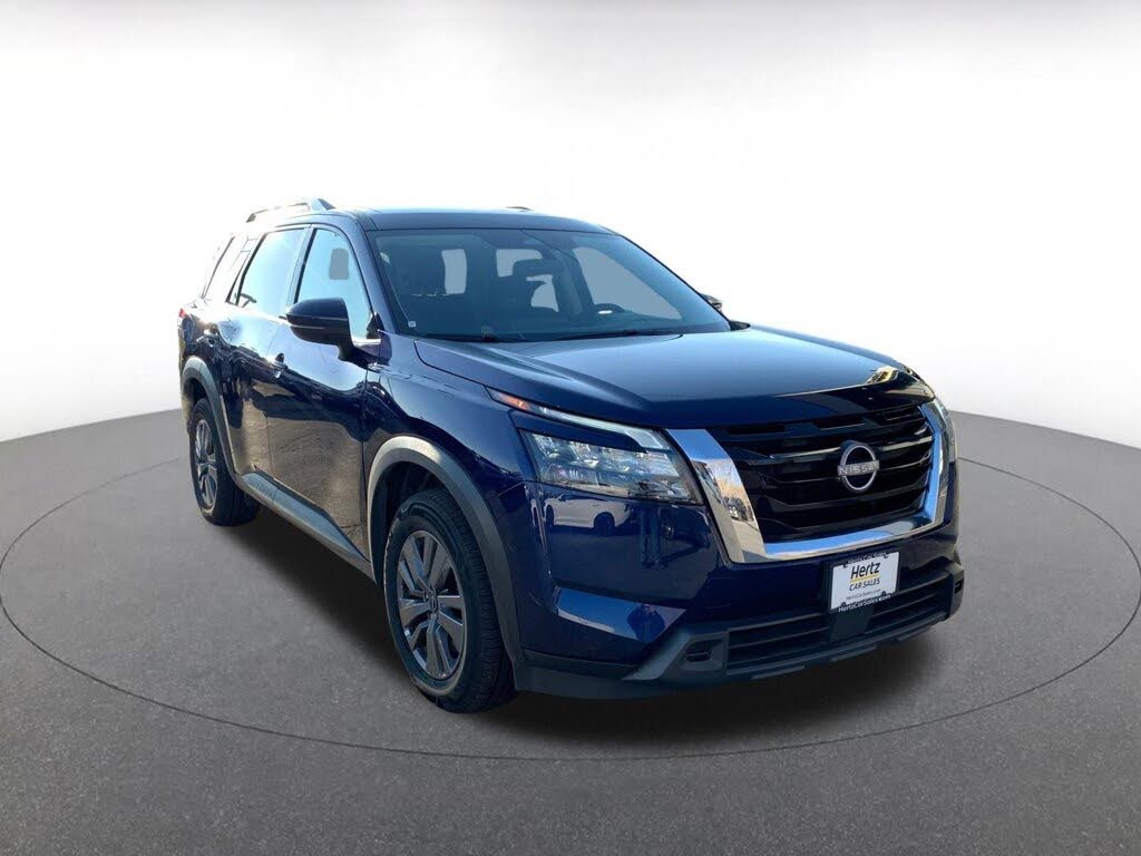 2025 Nissan Pathfinder SV 4WD