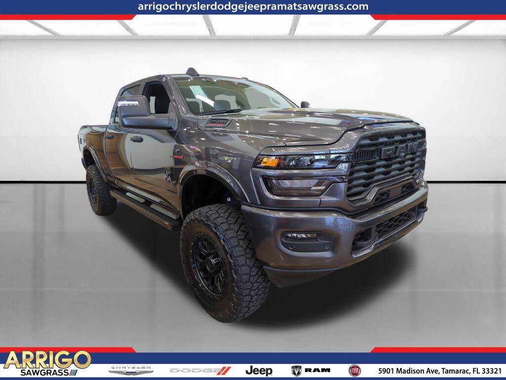 2025 RAM 2500 Big Horn Crew Cab 4WD