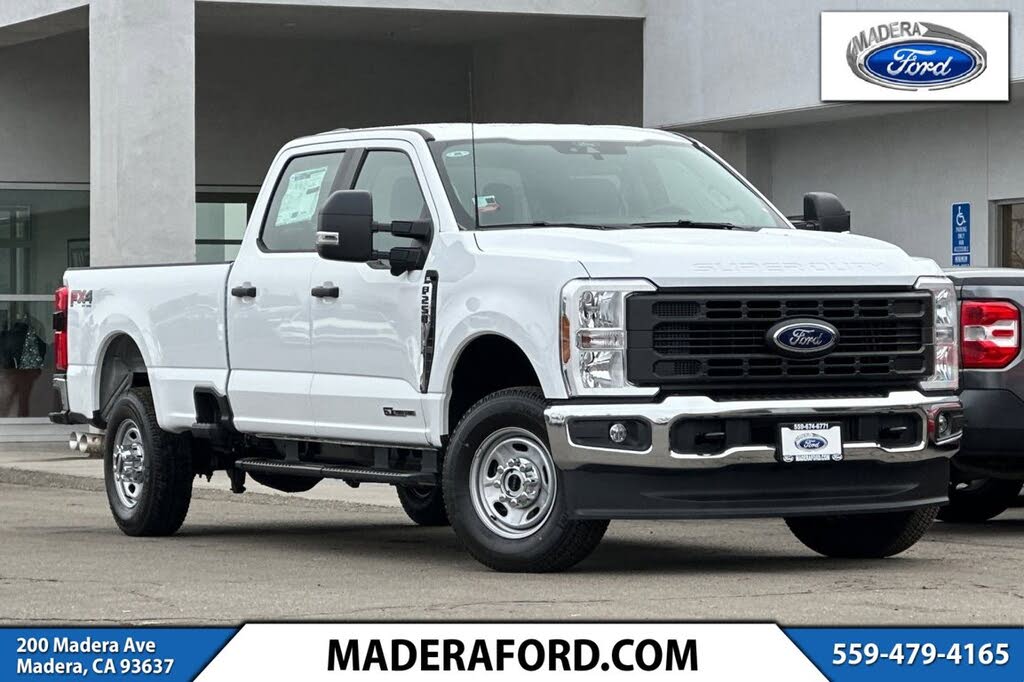 2026 Ford F-250 Super Duty XL Crew Cab 4WD