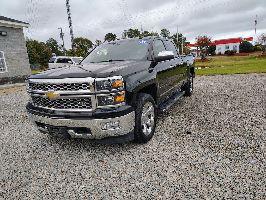 2015 Chevrolet Silverado 1500 LTZ Crew Cab 4WD