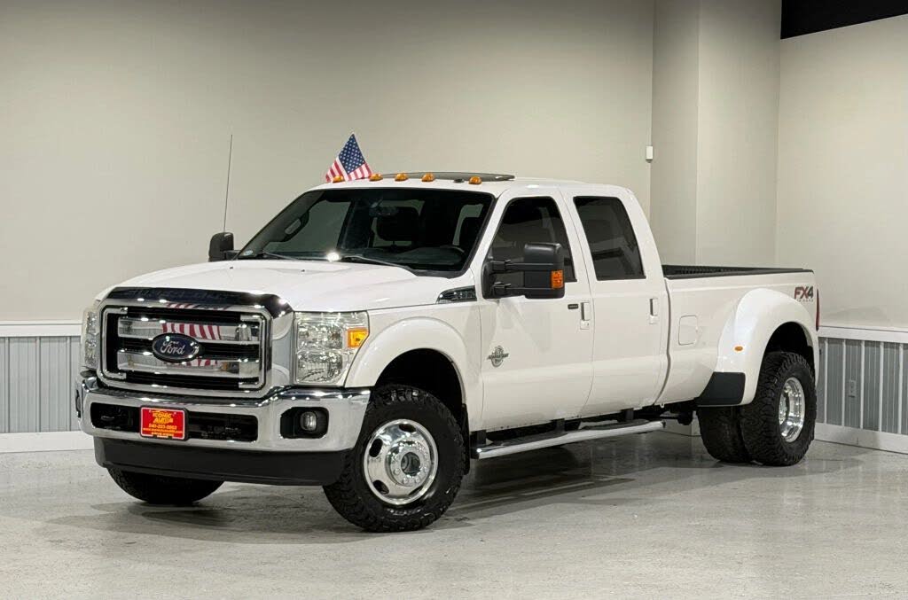 2016 Ford F-350 Super Duty Lariat Crew Cab LB DRW 4WD