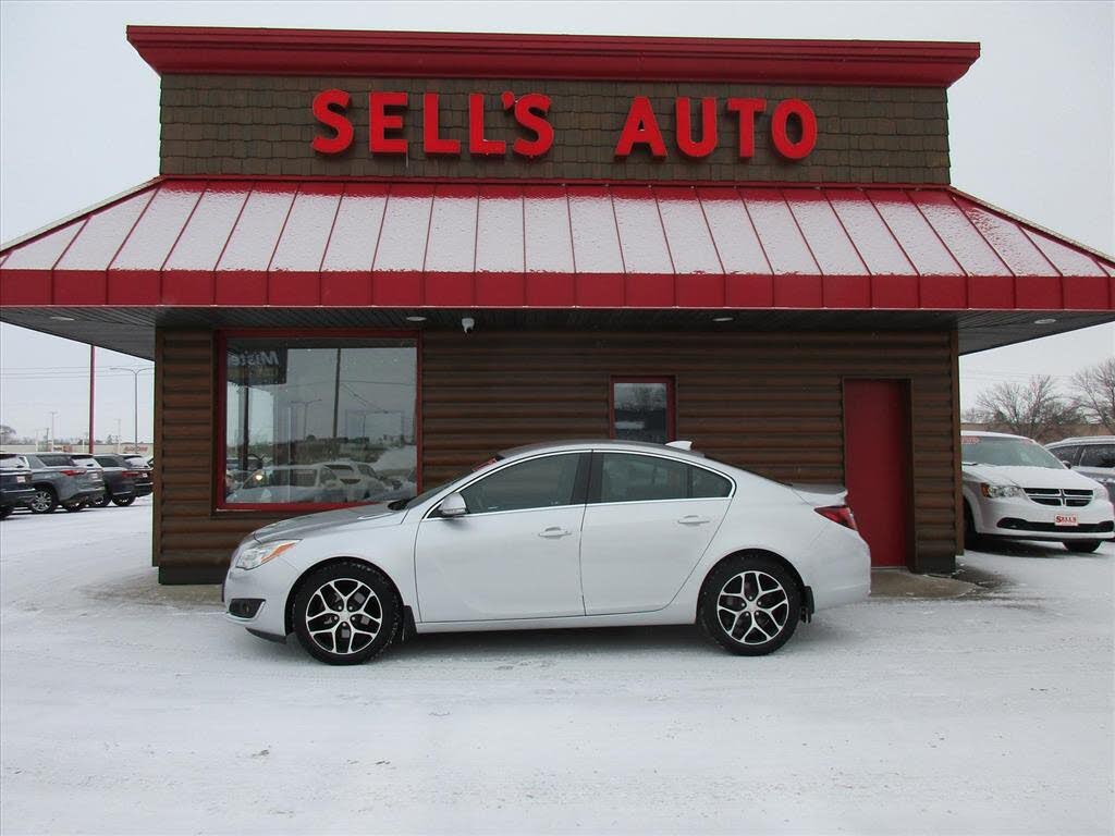 2017 Buick Regal Sport Touring Sedan FWD