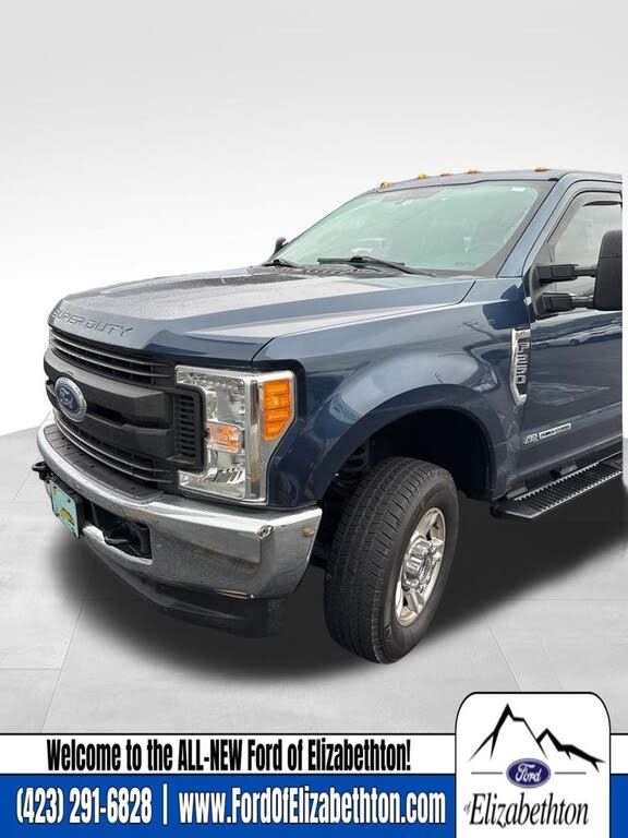 2017 Ford F-250 Super Duty XL Crew Cab 4WD