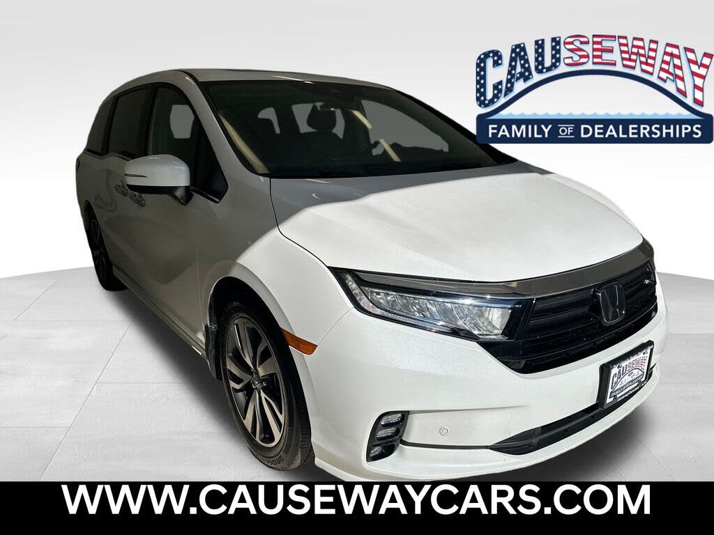 2024 Honda Odyssey Touring FWD