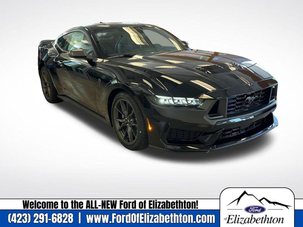 2025 Ford Mustang Dark Horse Fastback RWD