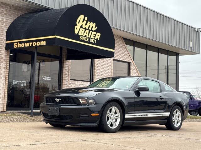 2011 Ford Mustang V6 Coupe RWD