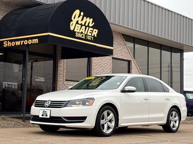 2014 Volkswagen Passat SE 1.8