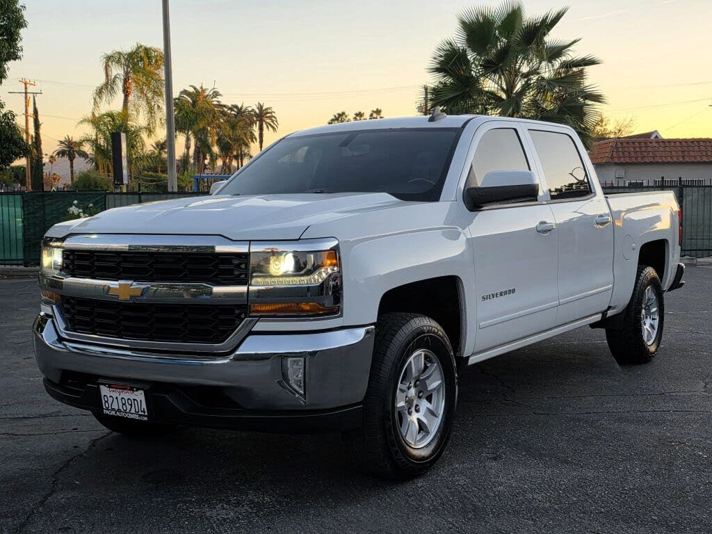 2017 Chevrolet Silverado 1500 LT Crew Cab 4WD