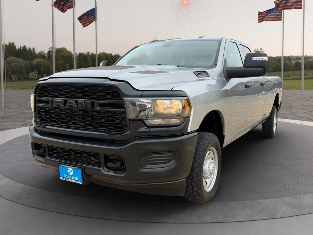 2023 RAM 2500 Tradesman Crew Cab LB 4WD